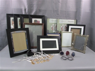 Pandigital Photo Frame, Photo Frames and Ornaments