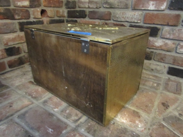 Derricourt Brassware Box W/Wood Interior