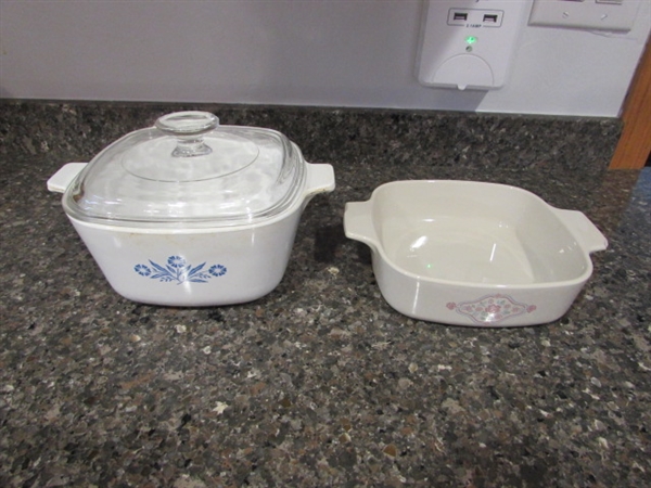 Vintage Corning Ware Casserole Dishes w/1 Lid