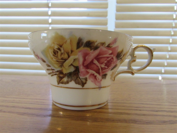8 Teacup & Saucer Sets w/Flowers