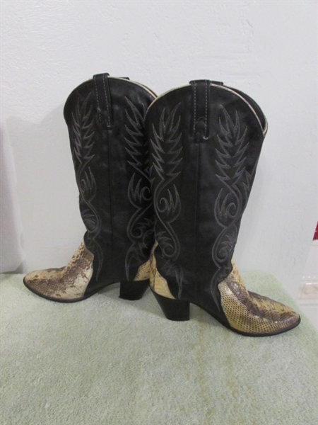 2 Pair ACME Womens Cowboy Boots 7 1/2