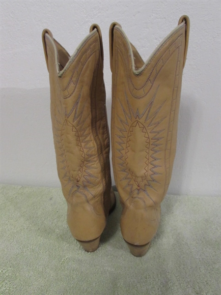 2 Pair ACME Womens Cowboy Boots 7 1/2