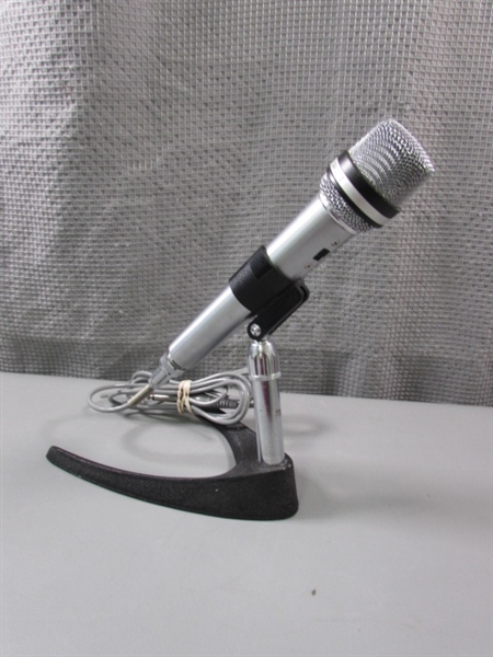 Bing Crosby Tape & Realistic Microphone w/Stand