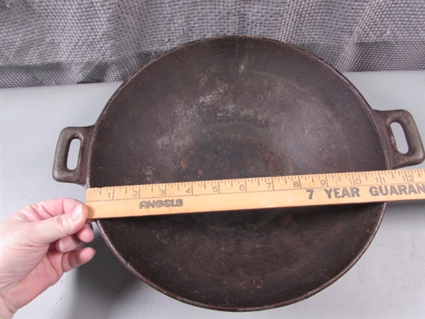 American Camper 12 Cast Iron Wok