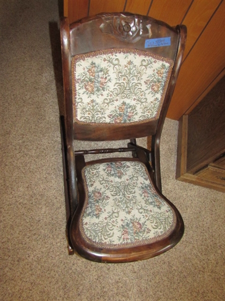 VINTAGE FOLDING ROCKING CHAIR - ESTATE