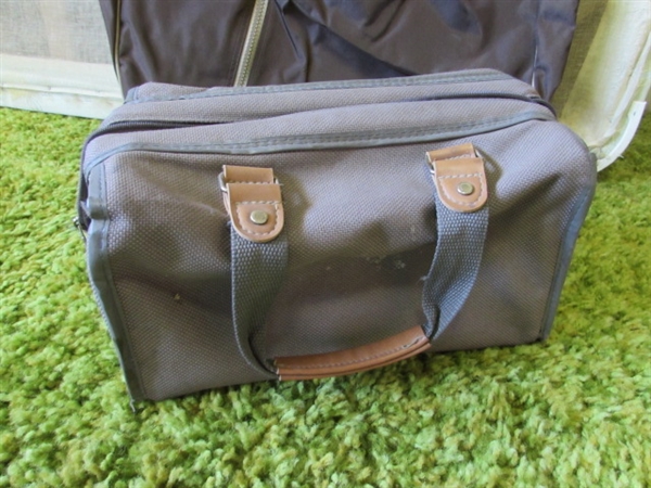 LANDS END GARMENT BAG & CANVAS TOILETRY BAG - ESTATE