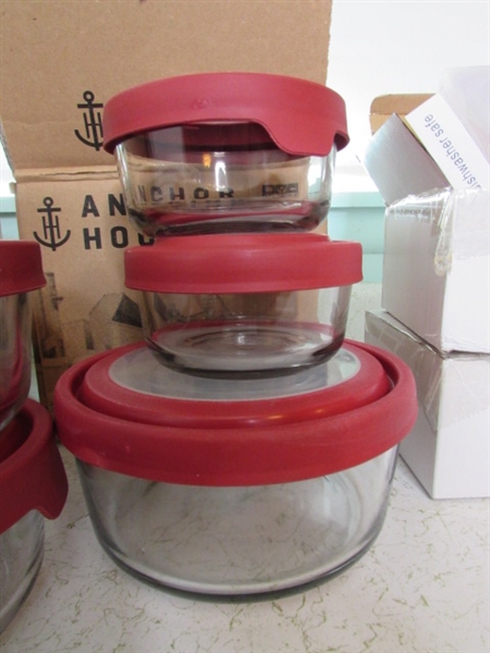 NEW- Anchor Hocking Glass True Seal W/Lids and Plastic Storage Containers