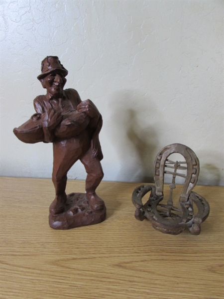 Western Decor/Statues