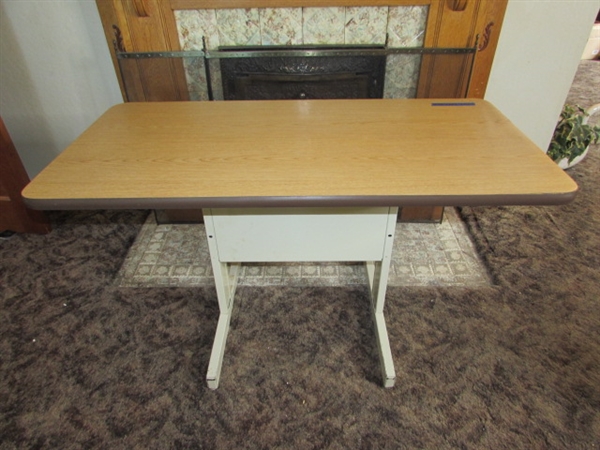 Vintage MCM Bretford Heavy Duty Table