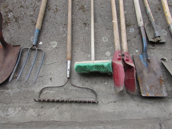 Outdoor Tools