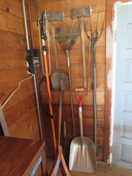 Outdoor Tools. Schovels, Axes, Rakes, Pitchfork, etc.