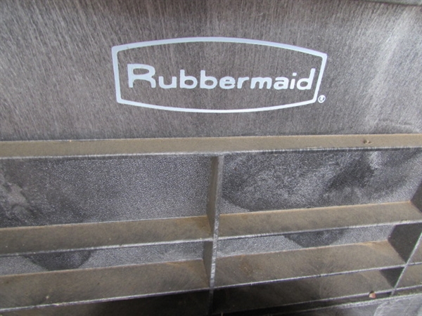 Rubbermaid Pull Behind Cart