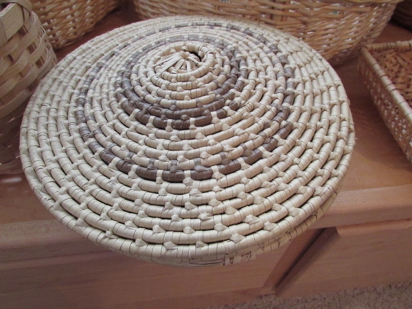Wicker Baskets and Basket W/Sewing Supplies. 