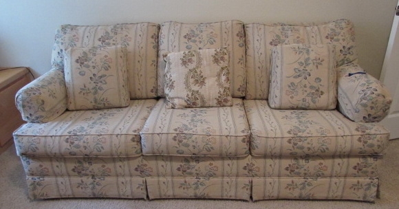 Floral Hide-A-Bed Couch