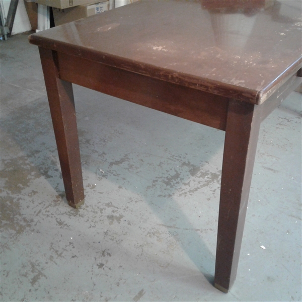 Desk Table w/2 Drawers