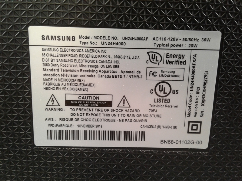 Samsung 24 Flat Screen TV & Sony DVD Player
