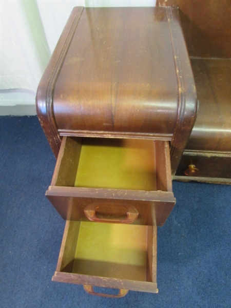 Antique Vanity W/Bench