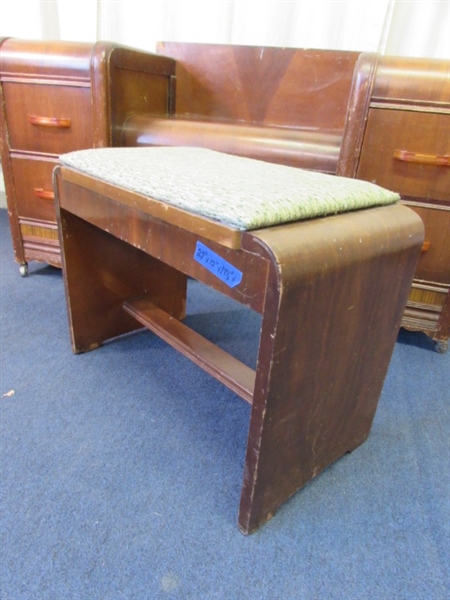 Antique Vanity W/Bench