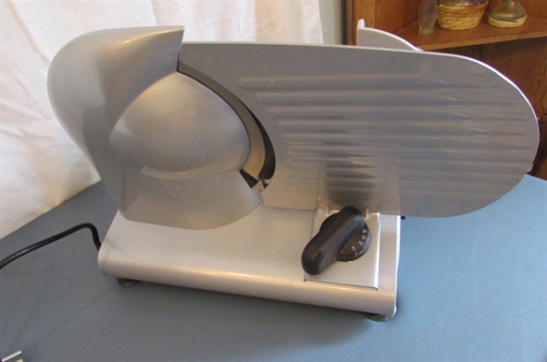 Weston 9 Meat Slicer