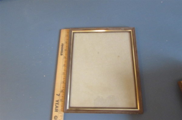 Wood Picture Frames in Various Sizes