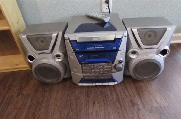 RCA 5 Disc Changer & Vintage Sony Cassette Player