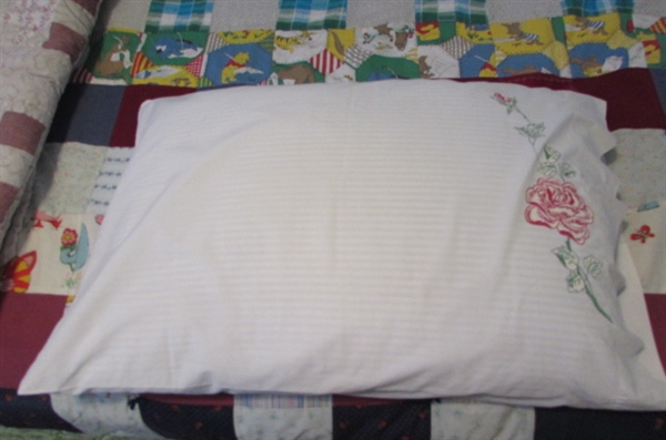 2 Quilts and 2 Pillows