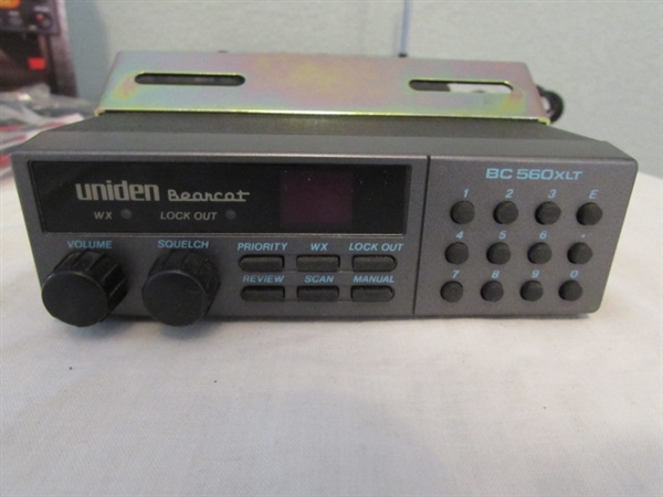 Uniden Bearcat Scanners and VTG Realistic Scanner