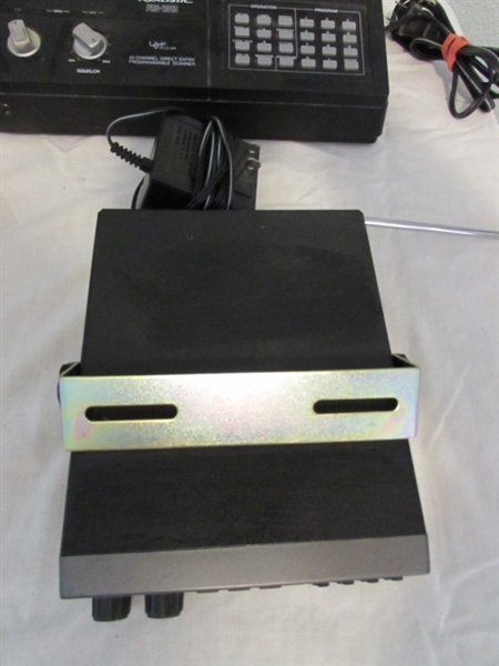 Uniden Bearcat Scanners and VTG Realistic Scanner