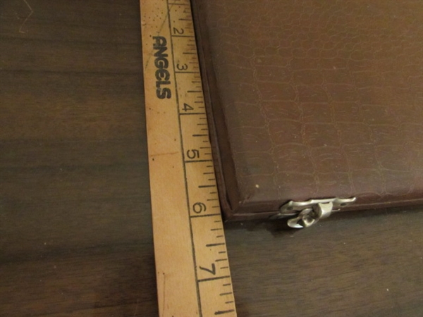 VINTAGE BRASS BALANCE SCALE IN CASE