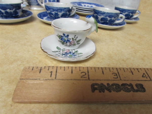 VINTAGE/ANTIQUE MINIATURE TEA SET W/EXTRAS