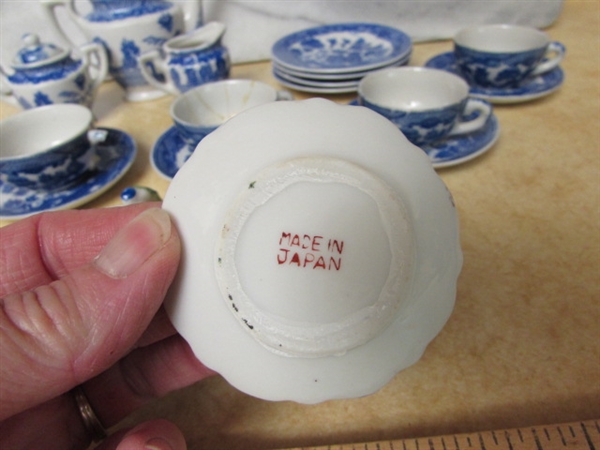 VINTAGE/ANTIQUE MINIATURE TEA SET W/EXTRAS