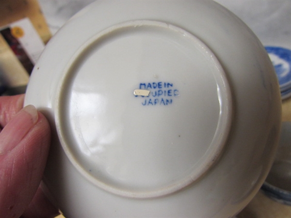 VINTAGE/ANTIQUE MINIATURE TEA SET W/EXTRAS