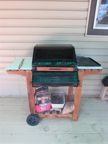 AUSSIE CHARCOAL GRILL