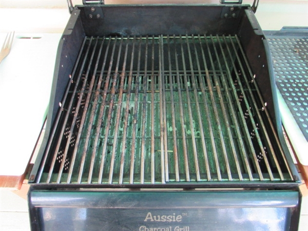 AUSSIE CHARCOAL GRILL