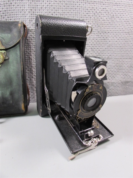 Vintage EKC Kodex No-A Folding Autographic Brownie Camera