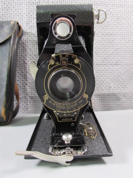 Vintage EKC Kodex No-A Folding Autographic Brownie Camera