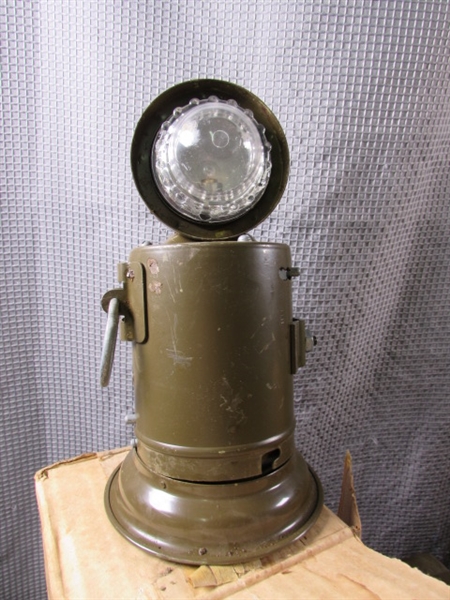 WWII Delta PowerFlare Hazard Lights/Flashers