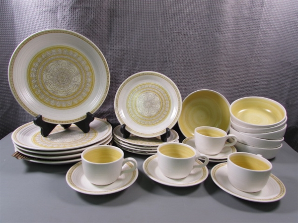 Vintage 25 Piece Set of Franciscan Earthenware in Hacienda Gold