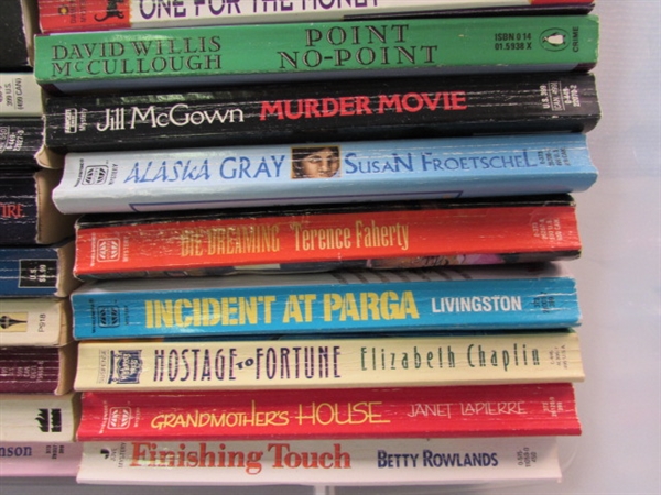 Large Lot of Books: Mysteries