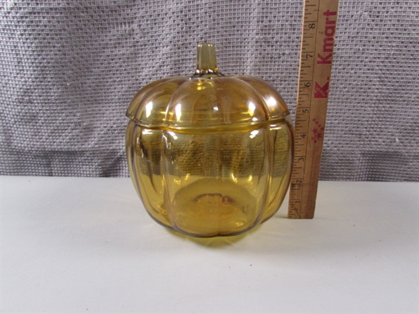 Vintage Amber and Yellow Glass Lidded Dishes