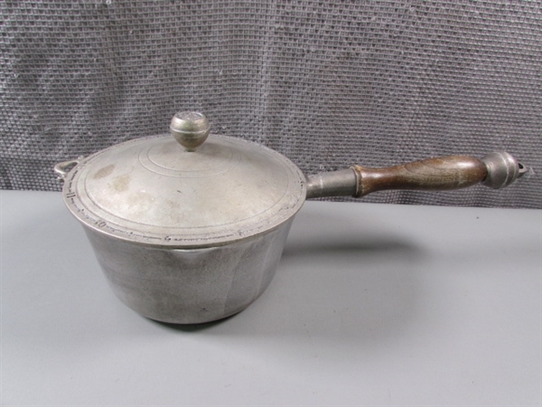 Vintage RWP Wilton United States of America 1859 Pot