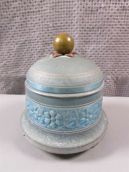 Antique Powder Makeup Music Box