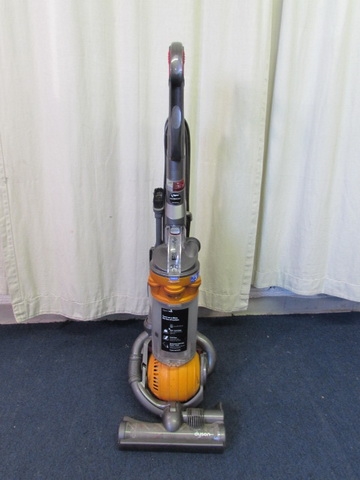 Dyson DC25 Upright Vacuum