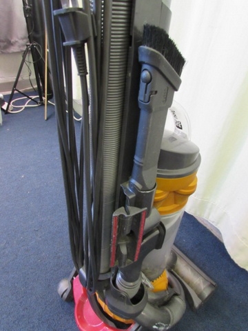 Dyson DC25 Upright Vacuum