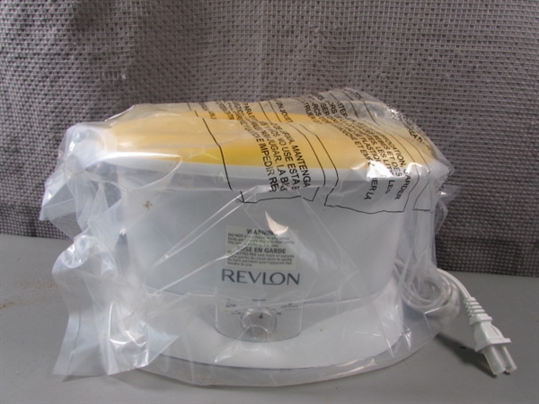 Revlon MoistureStay Paraffin Bath Spa Kit