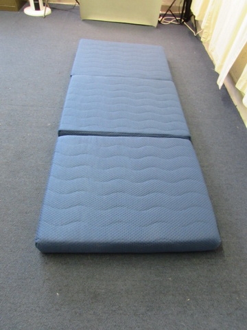 Tri-Fold Foam Mattress