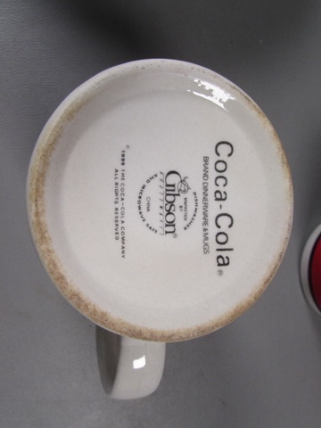 Coca-Cola 9 Piece Dinnerware Set