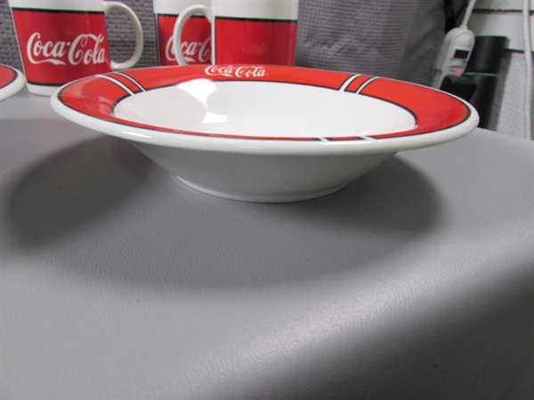 Coca-Cola 9 Piece Dinnerware Set