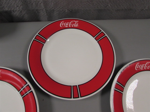 Coca-Cola 9 Piece Dinnerware Set