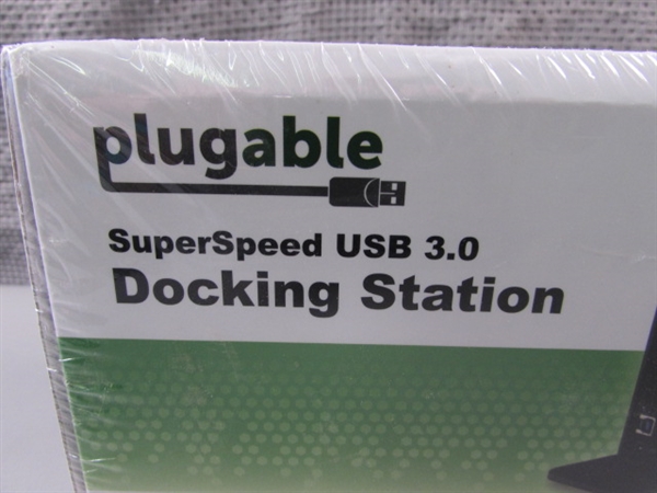 Plugable SuperSpeed USB 3.0 Docking Station- Brand New.